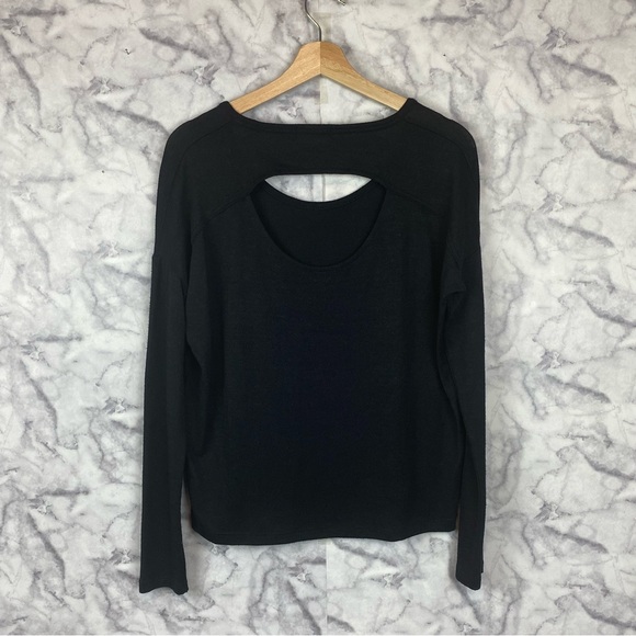 rag & bone black top - Picture 2 of 7